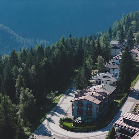 Hotel Fantelli Фольгарида Екстер'єр фото