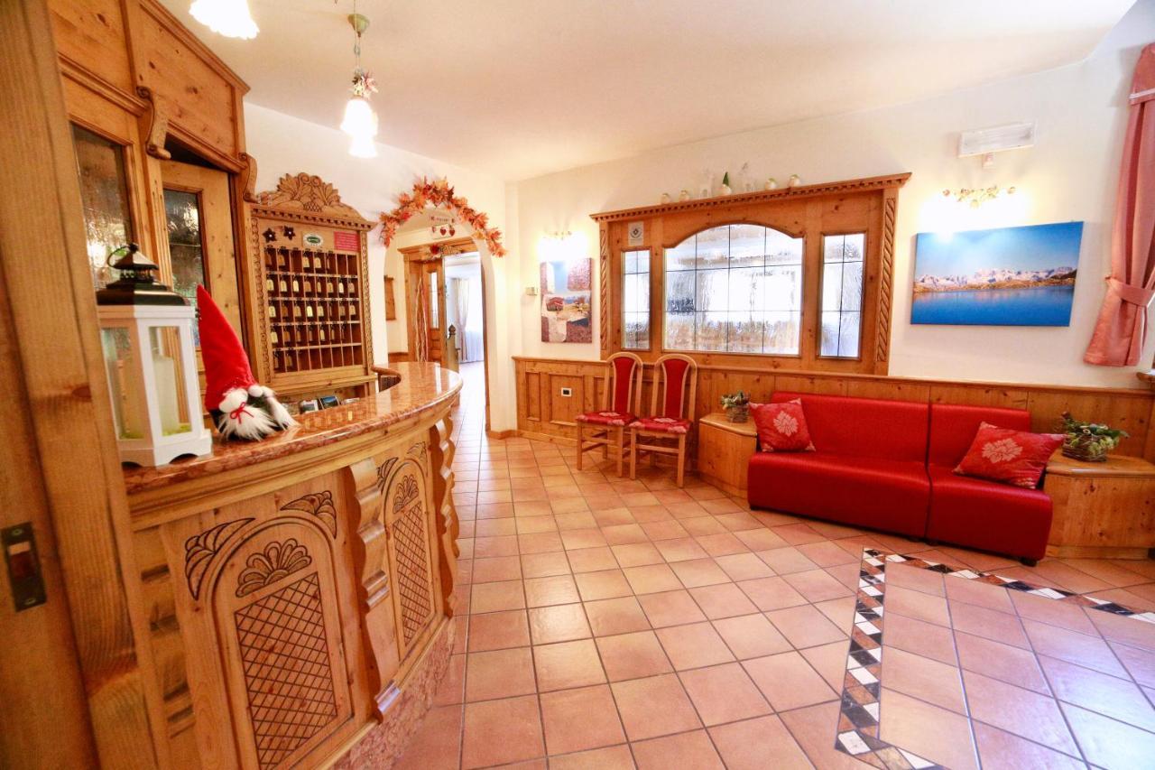 Hotel Fantelli Фольгарида Екстер'єр фото