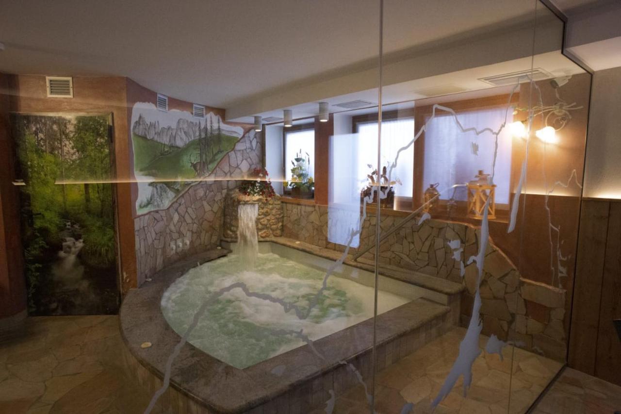 Hotel Fantelli Фольгарида Екстер'єр фото