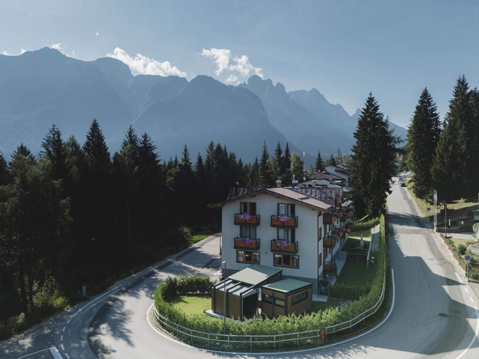 Hotel Fantelli Фольгарида Екстер'єр фото