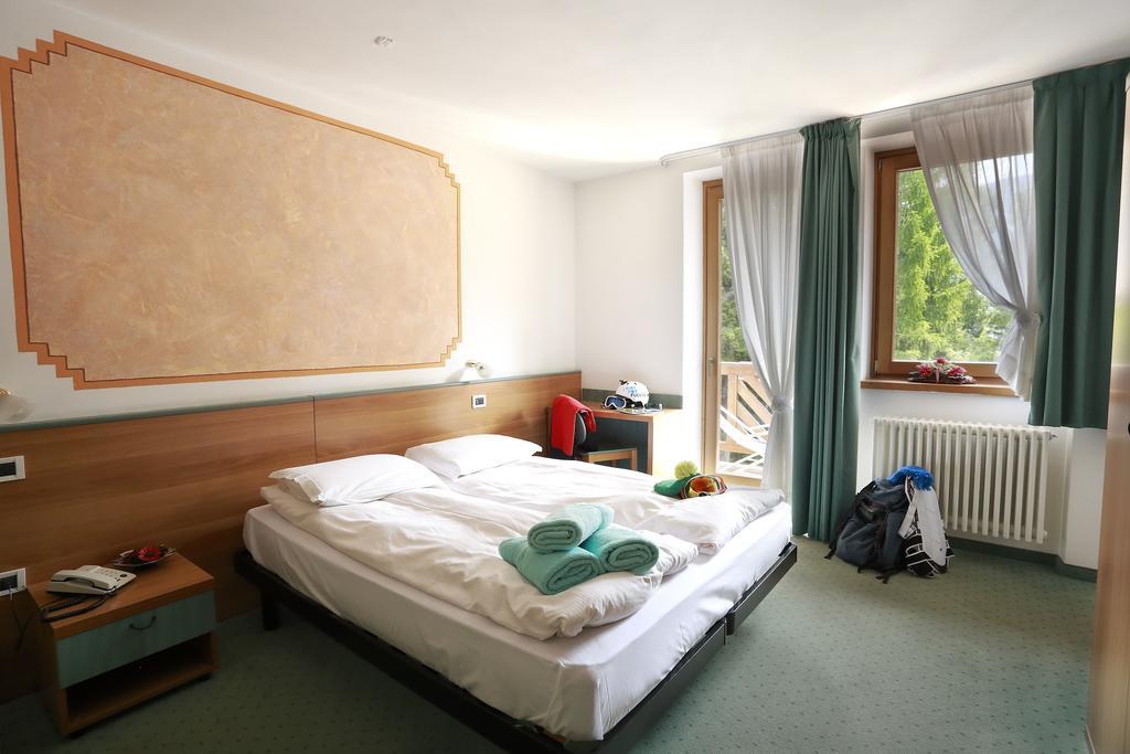 Hotel Fantelli Фольгарида Екстер'єр фото